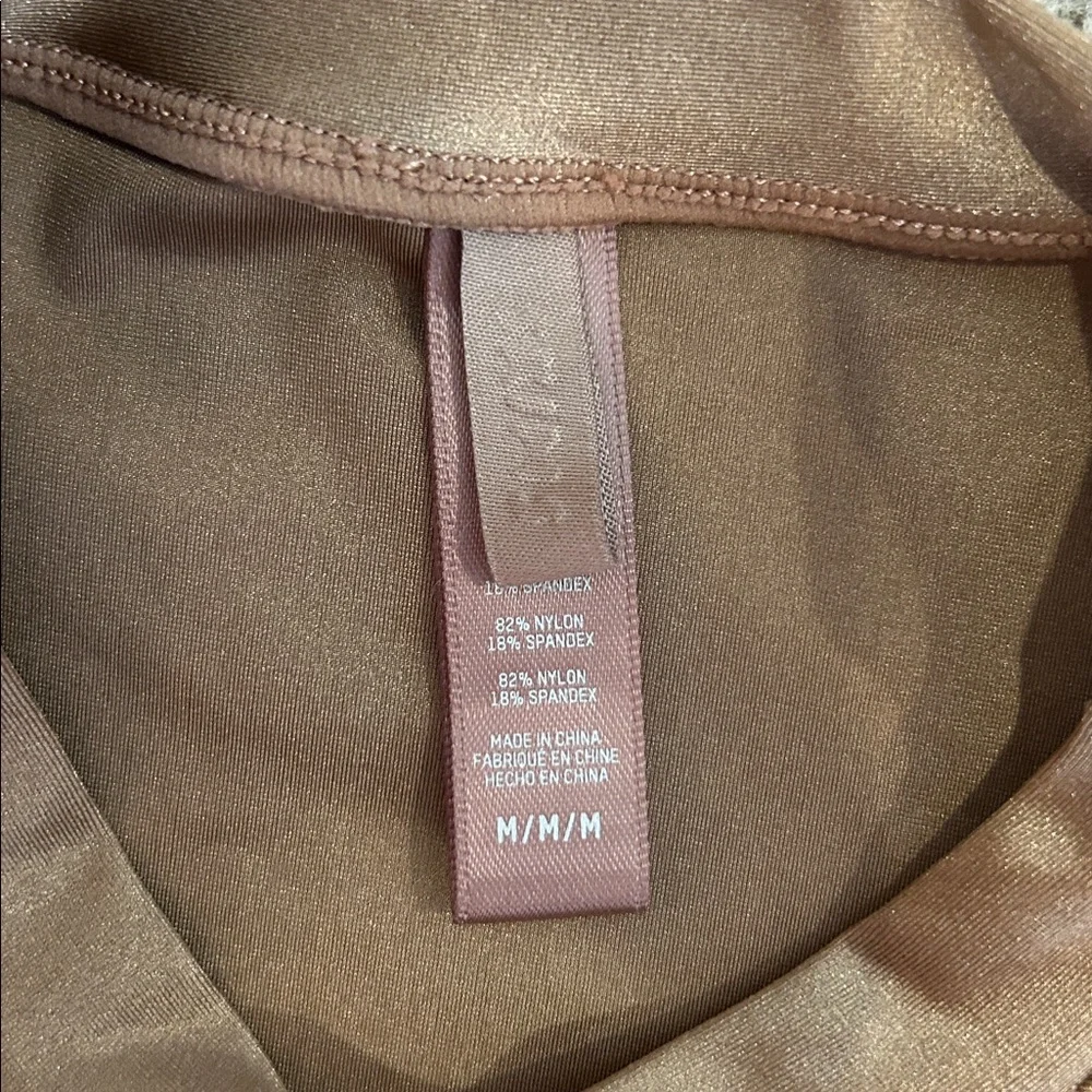 SKIMS Shine Jersey Tee in Sienna - Picture 3 of 3